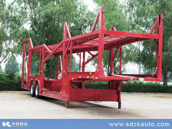 轿运车